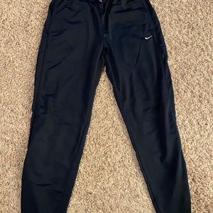 Nike - Classic Sweatpants